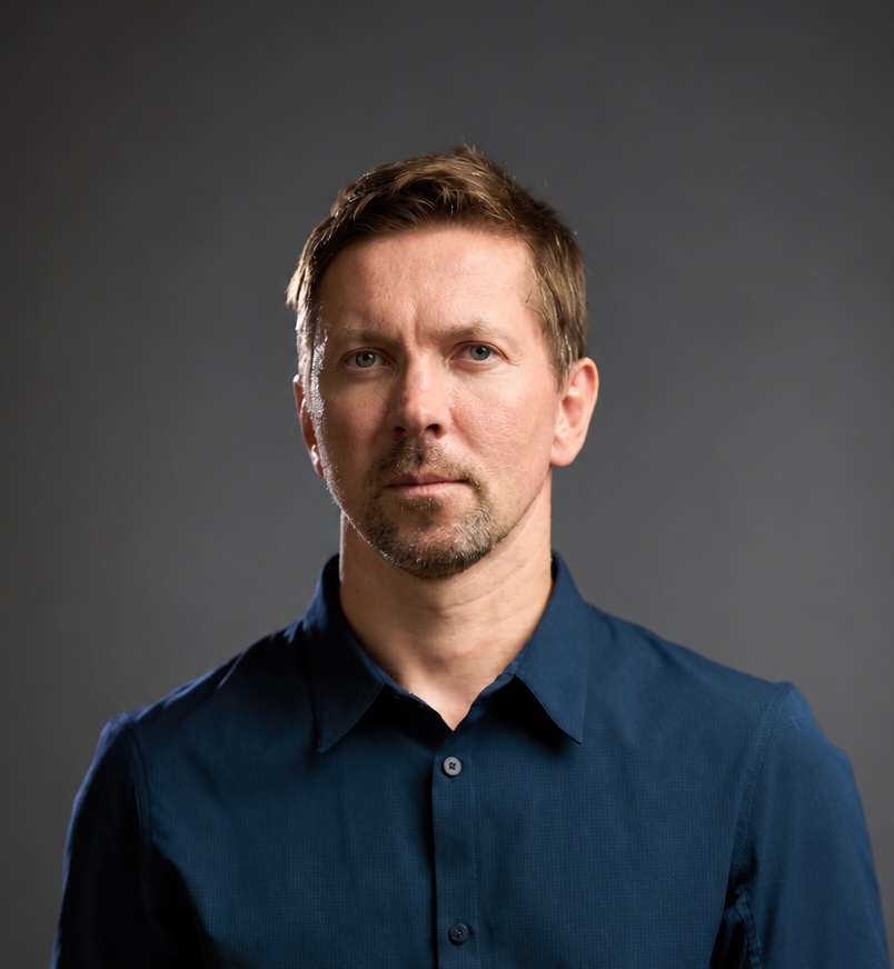 Portrait of Oleksandr Pysaryuk, contributor to Global Ambitions 2026
